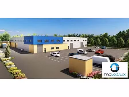 location local d’activités persan 95340 3540m²
