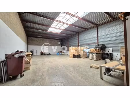 location local d'activités 57 m² à 349 m²