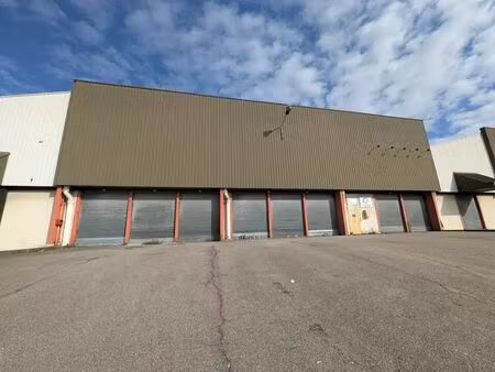 location local d’activités saint etienne du rouvray 76800 1056m²