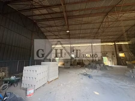 location entrepôt chaumes en brie 77390 160m²