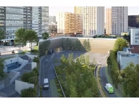 location entrepôt paris 75013 700m² à 50645m²