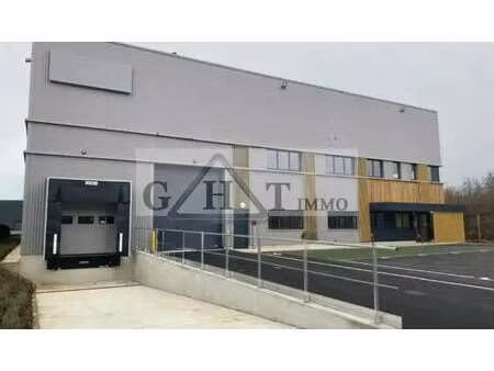 location entrepôt vaires sur marne 77360 1675m²
