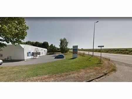 location local d’activités acigne 35690 570m²