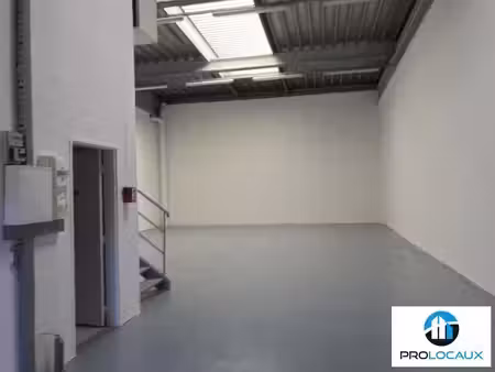 location local d’activités chambly 60230 195m²