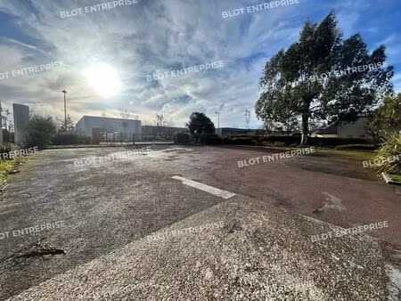 location local d’activités domloup 35410 600m²