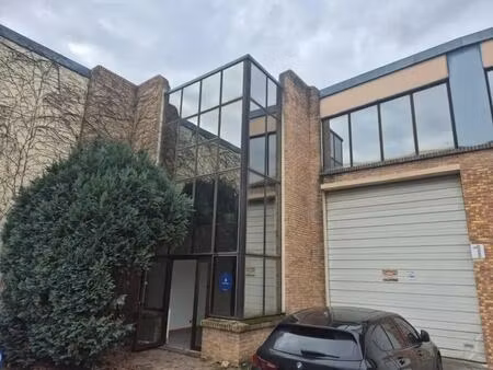 location entrepôt le thillay 95500 356m²