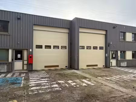 location local d’activités 1730m²