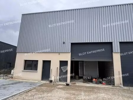 location local d’activités pont pean 35131 150m²