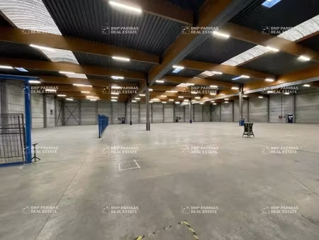 location local d'activités 5 023 m²