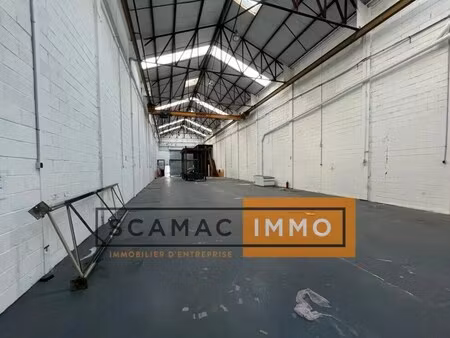 location entrepôt 550 m²