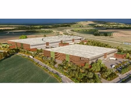 location entrepôt 6 150 m² à 24 600 m²