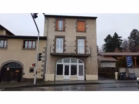 location entrepôt orcines 63870 73m²