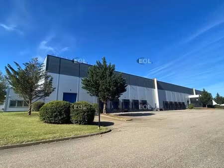 location entrepôt 5 270 m² à 10 602 m²