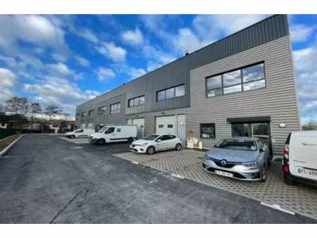 location local d’activités aubergenville 78410 360m² à 1174m²