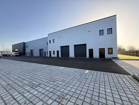 location local d’activités beauvais 60000 597m²