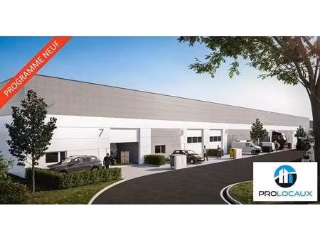 location local d'activités 330 m²