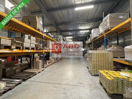 location local d'activités 2 412 m²