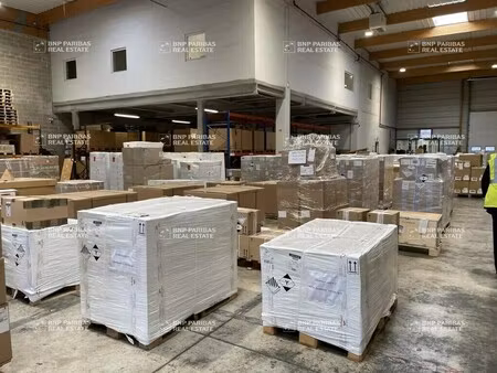 location local d’activités gonesse 95500 1248m²