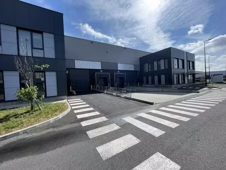 location local d’activités le bourget 93350 1284m² à 7068m²