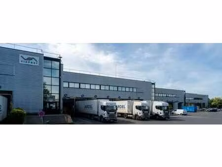 location local d’activités le bourget 93350 474m² à 13393m²