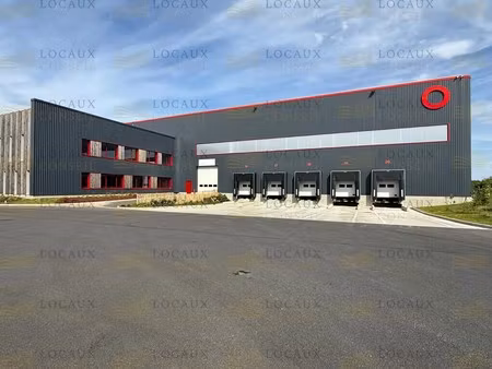 location local d'activités 6 233 m²