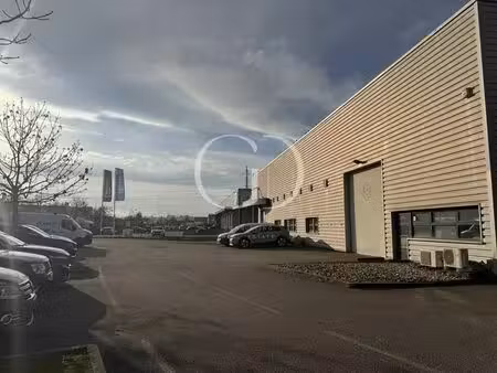location local d’activités mions 69780 2338m²