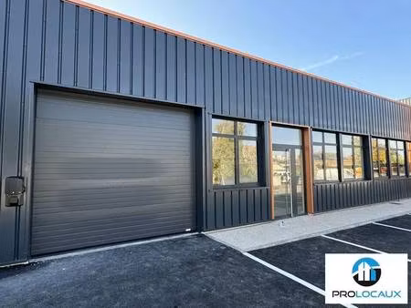 location local d'activités 224 m² à 1 089 m²