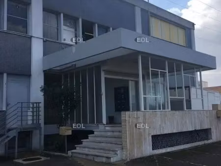 location local d'activités 10 m² à 728 m²