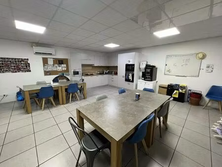 location bureaux 133 m² à 478 m²