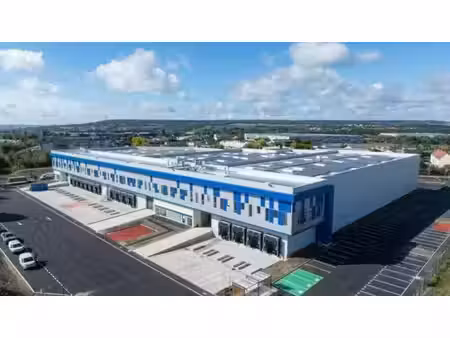 location local d’activités conflans-sainte-honorine 78700 3374m² à 6819m²