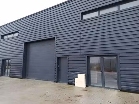 location local d’activités magny en vexin 95420 290m² à 1510m²