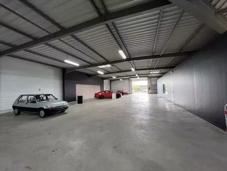 location local d’activités thorigne fouillard 35235 760m²