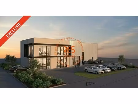 location local d'activités 471 m²