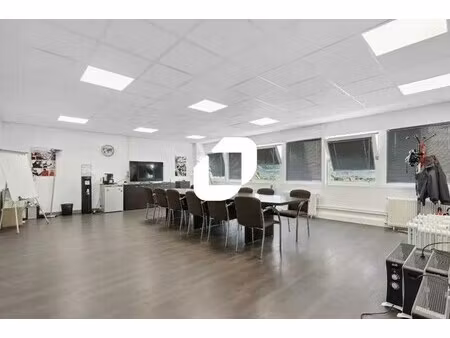 location entrepôt le blanc mesnil 93150 1718m² à 5151m²