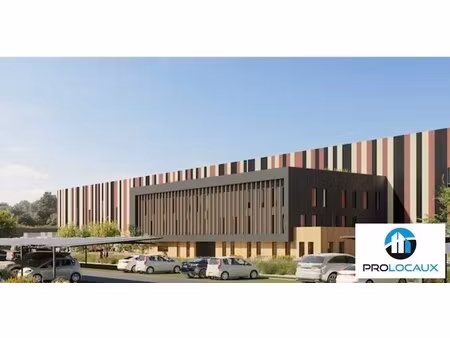 location entrepôt 74 479 m²