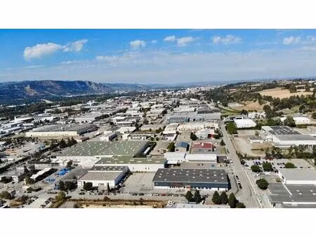 location entrepôt 5 802 m² à 11 604 m²