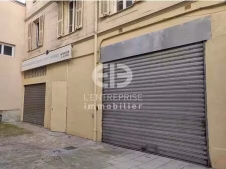 location entrepôt 153 m²