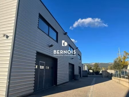 location entrepôt six fours les plages 83140 160m²