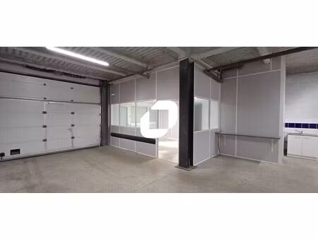 location local d’activités aubergenville 78410 170m²