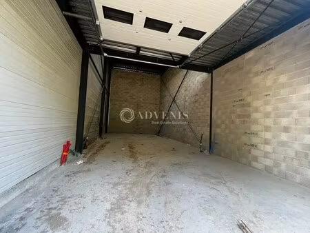 location local d'activités 114 m² à 1 184 m²