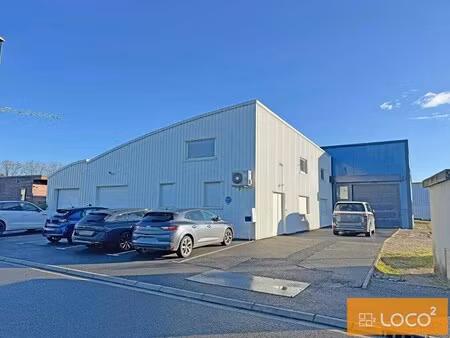 location local d'activités 763 m²