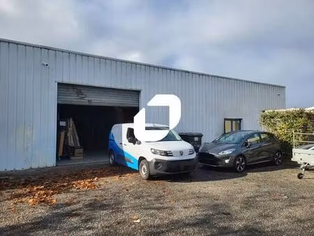 location local d'activités 260 m²