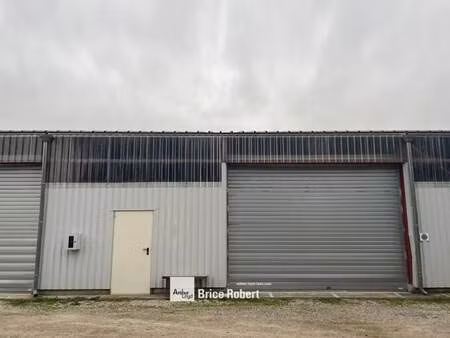 location local d'activités 189 m² à 420 m²