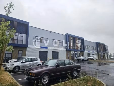 location local d'activités 538 m²