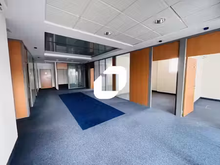 location bureaux 530 m²