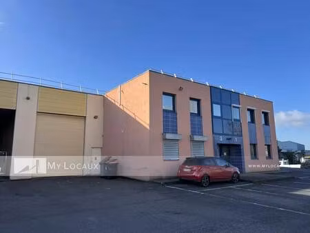 location entrepôt 405 m²