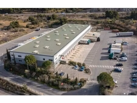 location entrepôt 3 548 m²