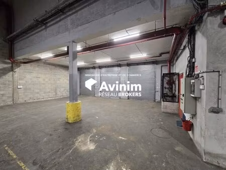 location entrepôt 1 352 m²