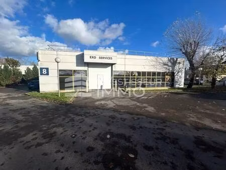 location bureaux 170 m² à 373 m²