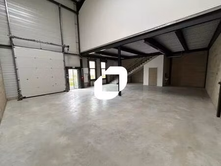 location local d’activités bailly romainvilliers 77700 190m²